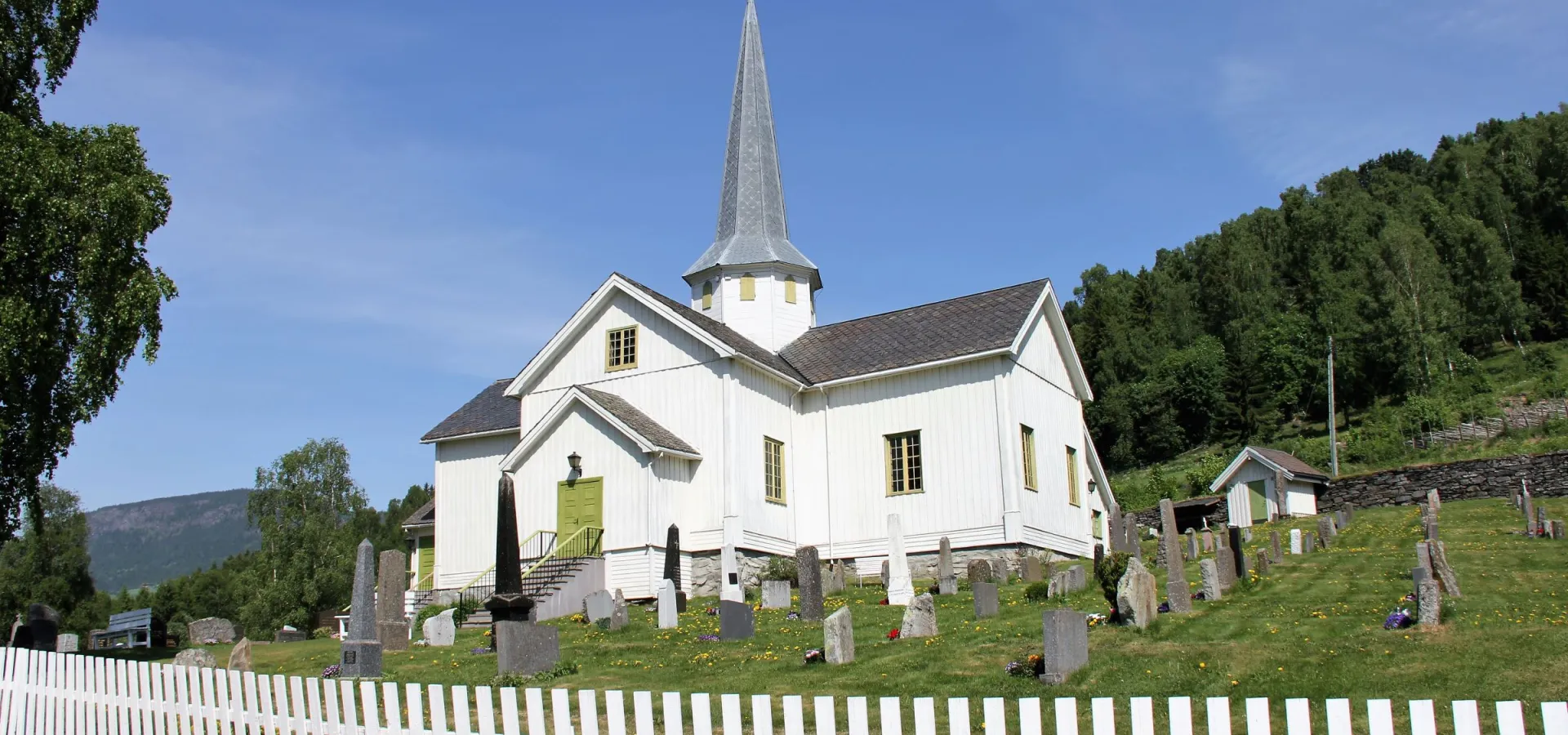 Øyer kirke