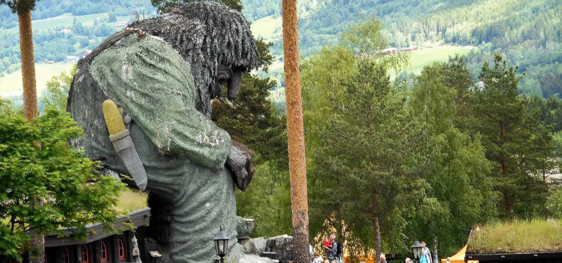 Trollet i Hunderfossen