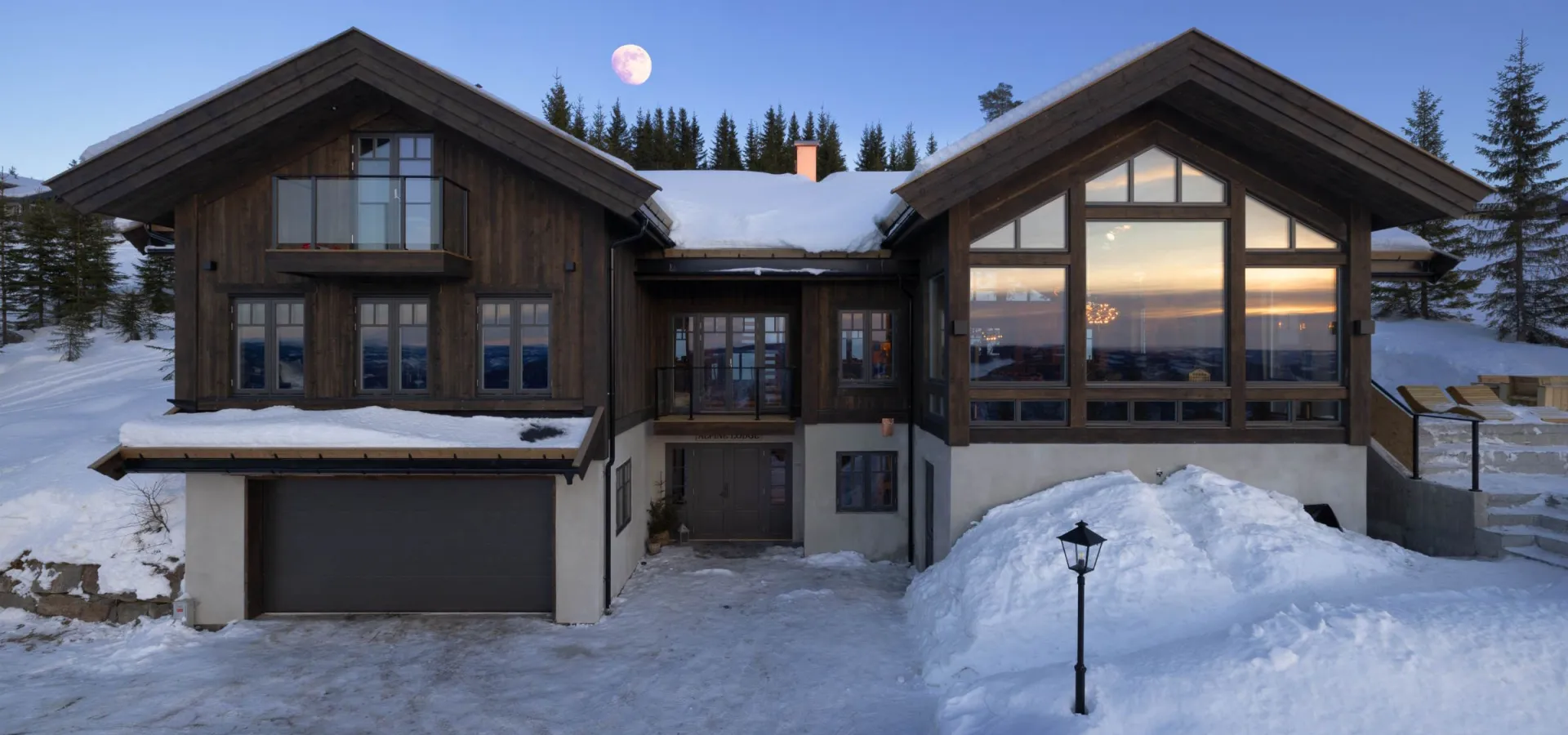 Alpine Lodge