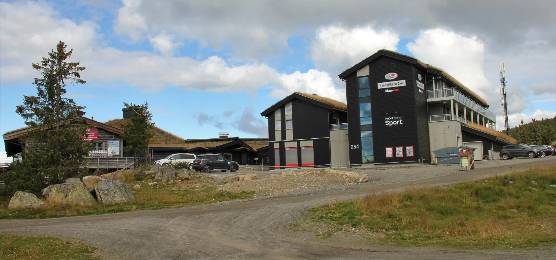 Gaiastova på Hafjelltoppen sommer