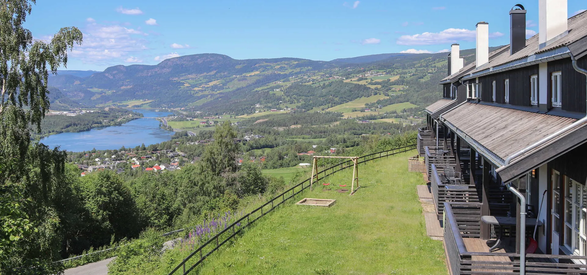 Jaertunet sommer