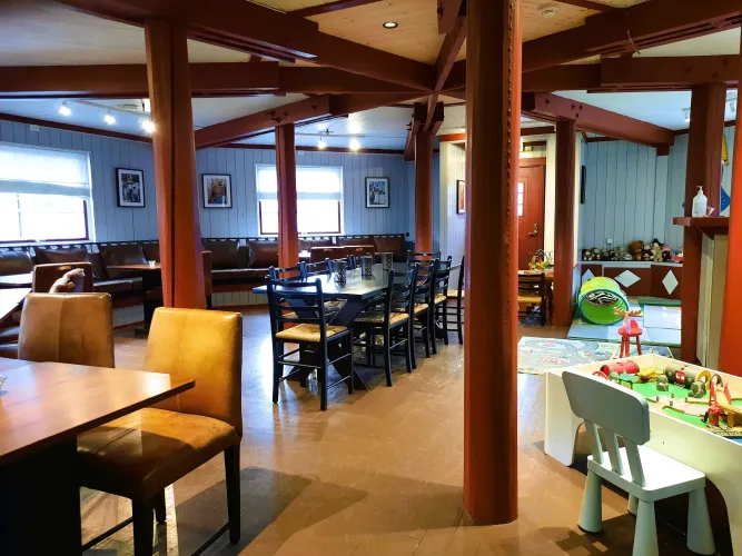 Family room in the restaurant