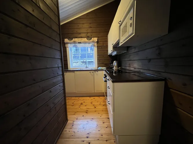 Bergstad 16