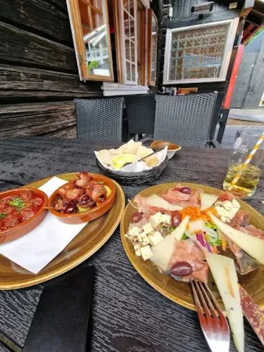 Fjøset restaurant
