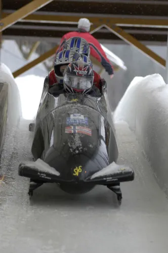 Taxibob i Lillehammer olympiske bob og akebane