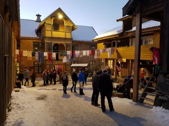 Kerstmarkt bij Maihaugen