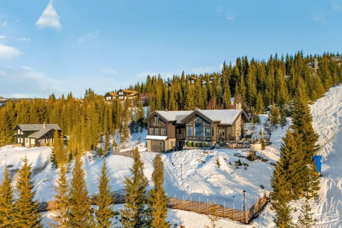 Alpine Lodge