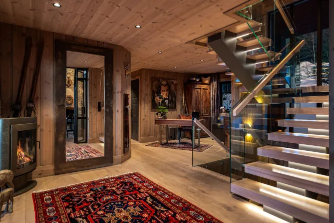 Alpine Lodge