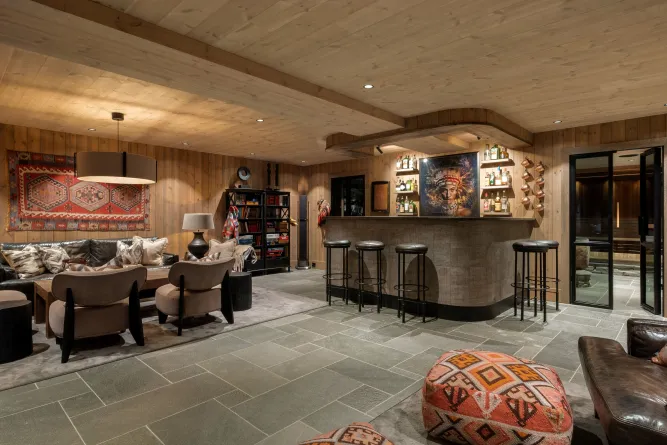 Alpine Lodge