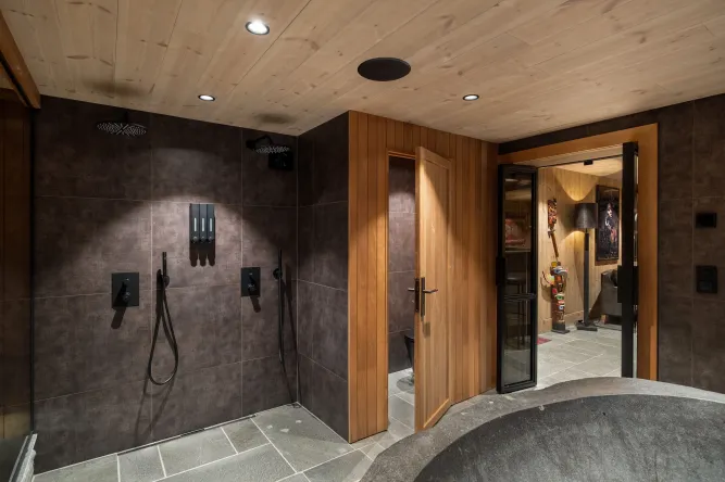 Alpine Lodge