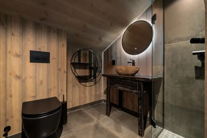 Alpine Lodge