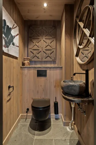 Alpine Lodge
