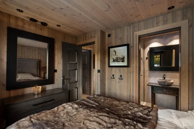 Alpine Lodge