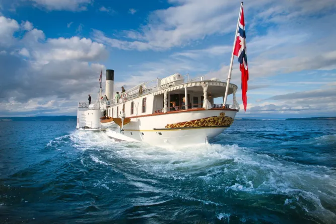 Skibladner op Mjøsa