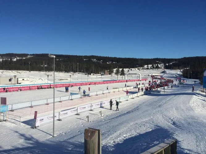 Birkebeineren ski- en biatlonstadion